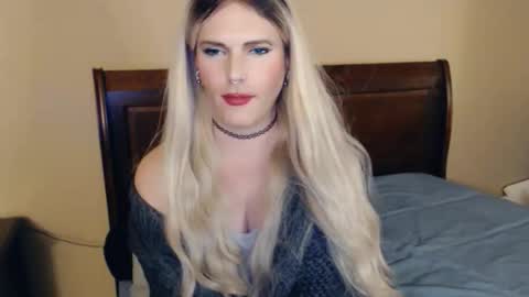 Snapshot of cuteashley90 chatting on 1, 11, 2025 Ashley online show from 1, 11, 2025