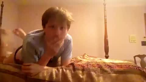 Snapshot of cuteboii29 chatting on 13, 2, 2025 cuteboii29 online show from 13, 2, 2025