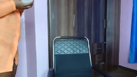 cutebuu online show from 3, 12, 2025