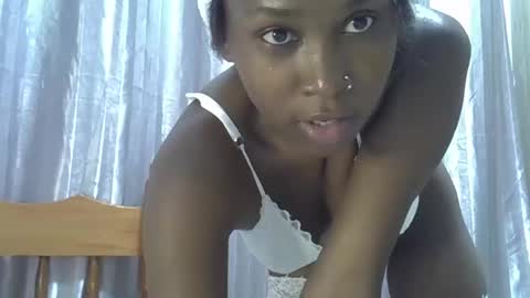 Snapshot of cutechic_pretty chatting on 1, 10, 2025 Tasha online show from 1, 10, 2025