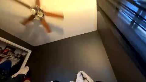 Snapshot of cutecuban18 chatting on 4, 2, 2026 loveolots online show from 4, 2, 2026