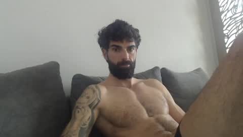 cuteeboy online show from 18, 3, 2026