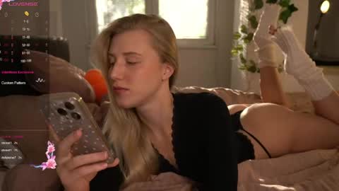 Alina online show from 12, 4, 2026