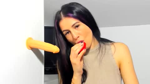 cuteeliza1 online show from 27, 11, 2025