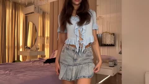 Snapshot of cuteelsa_ chatting on 23, 9, 2025 Elsa online show from 23, 9, 2025