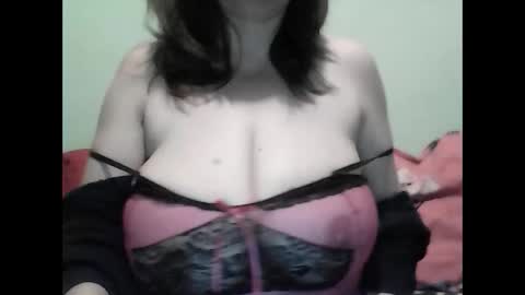 Snapshot of cutejessytom chatting on 23, 12, 2024 Jessy online show from 23, 12, 2024