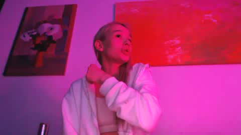 Snapshot of cuteshawty420 chatting on 15, 2, 2025 cuteshawty420 online show from 15, 2, 2025