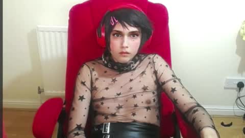 cutest_princess online show from 6, 11, 2025