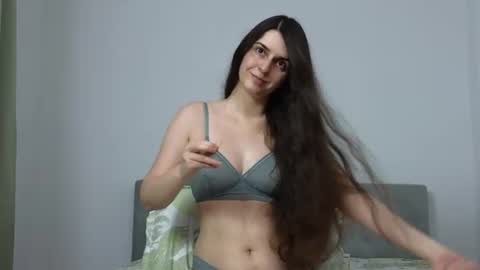 Snapshot of cutetiffanyb chatting on 1, 7, 2026 ONLINE 4AM - 10 AM EET TIME online show from 1, 7, 2026