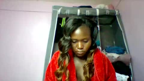 Snapshot of cutezola chatting on 9, 10, 2025 cutezola online show from 9, 10, 2025