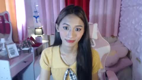 Snapshot of cutie_mitcha chatting on 24, 9, 2025 cutie_mitcha online show from 24, 9, 2025