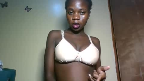 Snapshot of cutie_plush chatting on 16, 5, 2026 cutieplush online show from 16, 5, 2026