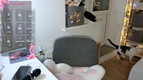 Snapshot of cutiepiealice chatting on 5, 12, 2024 Alice online show from 5, 12, 2024