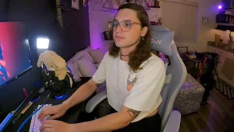 cutiepiescarlett online show from 27, 5, 2026