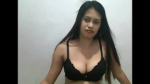 CutieTrina online show from 7, 12, 2024