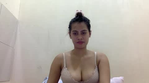 CutieTrina online show from 15, 1, 2025