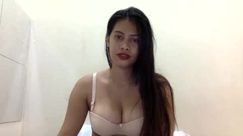 CutieTrina online show from 14, 2, 2025