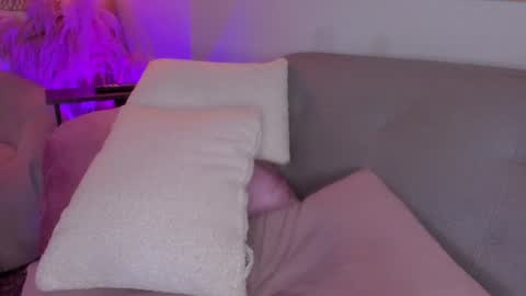 Hannah online show from 8, 2, 2025