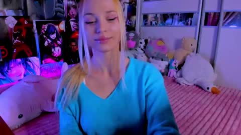 Snapshot of cuttie_ponyy chatting on 16, 4, 2026 Nora online show from 16, 4, 2026
