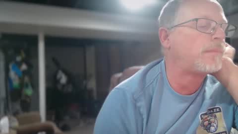 Snapshot of cuuminpussy chatting on 4, 2, 2026 cuuminpussy online show from 4, 2, 2026