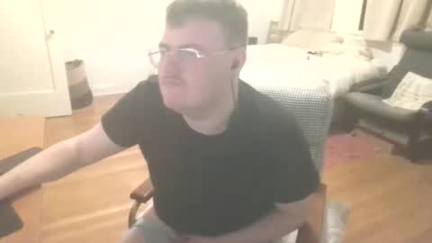 Walker online show from 11, 4, 2026