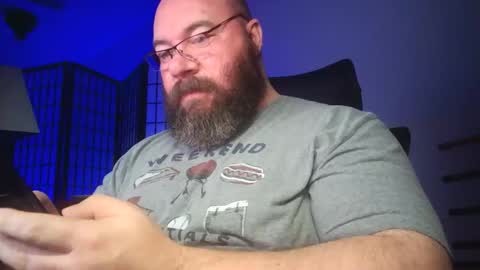 Snapshot of cwbyga chatting on 16, 5, 2026 Bubba Bull online show from 16, 5, 2026