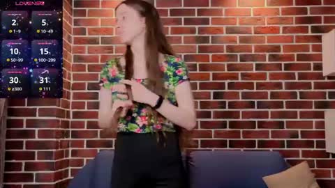 Snapshot of cwendenmon chatting on 5, 7, 2026 Ashly online show from 5, 7, 2026