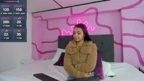 Snapshot of cyan_black chatting on 11, 2, 2025 Cyan online show from 11, 2, 2025