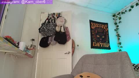 Snapshot of cybercami chatting on 12, 9, 2025 Camila online show from 12, 9, 2025