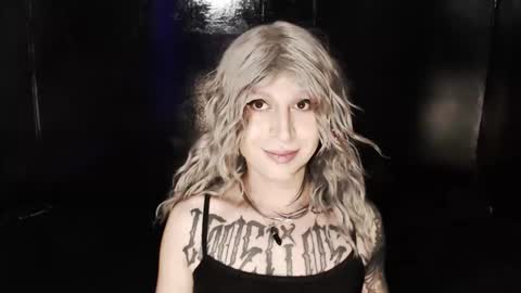 Snapshot of cybertrouble_ chatting on 18, 5, 2026 Nikki online show from 18, 5, 2026
