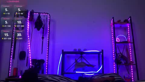 Lily Goddess online show from 15, 9, 2025