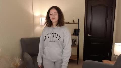 Snapshot of cynthia_myers chatting on 12, 10, 2025 Lola online show from 12, 10, 2025