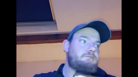 cyrilhot11200 online show from 2, 1, 2025