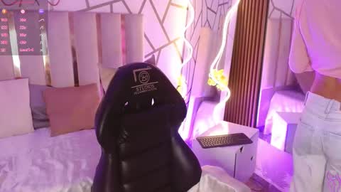 cyrus_tay online show from 23, 2, 2026