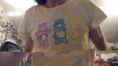 Snapshot of czechlove chatting on 7, 10, 2025 Andrew Thomas online show from 7, 10, 2025