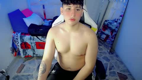 Snapshot of d_moneyy_ chatting on 21, 12, 2025 teddy online show from 21, 12, 2025