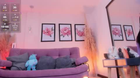 Daniela  online show from 24, 10, 2025