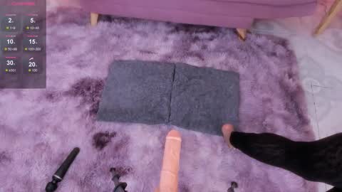 Daniela  online show from 30, 11, 2025