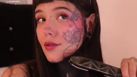 Darlene online show from 14, 2, 2025