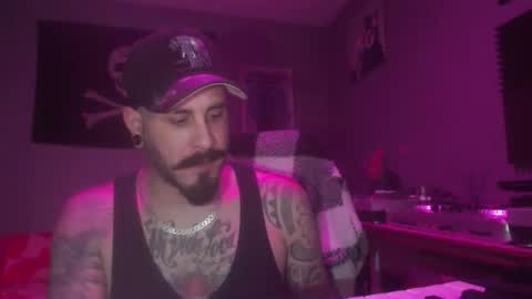 Snapshot of dabirdfree chatting on 9, 4, 2026 Destroyer online show from 9, 4, 2026
