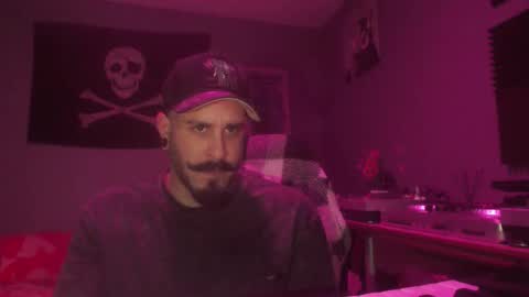 Snapshot of dabirdfree chatting on 11, 4, 2026 Destroyer online show from 11, 4, 2026