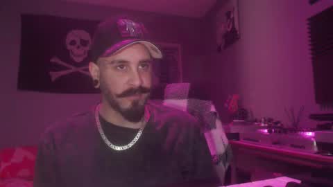 Snapshot of dabirdfree chatting on 11, 4, 2026 Destroyer online show from 11, 4, 2026