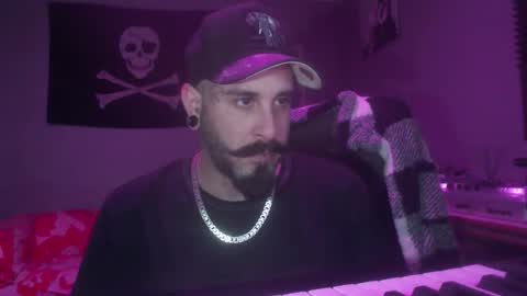 Snapshot of dabirdfree chatting on 30, 4, 2026 Destroyer online show from 30, 4, 2026