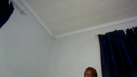 Snapshot of dad_tothesehoes chatting on 12, 2, 2025 dad_tothesehoes online show from 12, 2, 2025