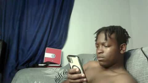 Snapshot of dad_tothesehoes chatting on 15, 2, 2025 dad_tothesehoes online show from 15, 2, 2025