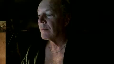 Snapshot of dadbodddd chatting on 2, 11, 2025 Dad Bod online show from 2, 11, 2025