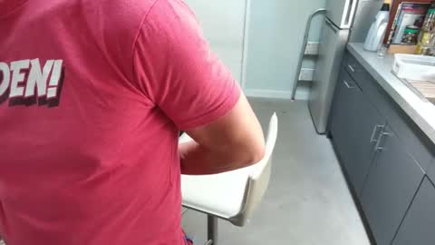Snapshot of daddycache chatting on 6, 5, 2026 bas online show from 6, 5, 2026