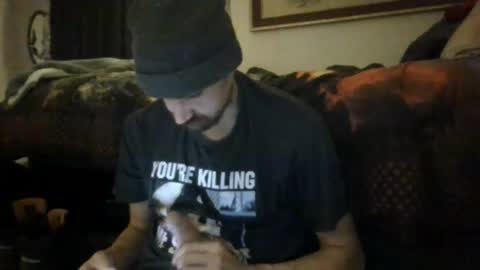 Snapshot of daddyduke21333 chatting on 8, 3, 2025 daddyduke21333 online show from 8, 3, 2025