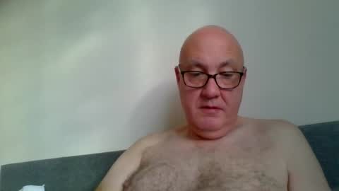 daddyhere4uall6 online show from 13, 11, 2025