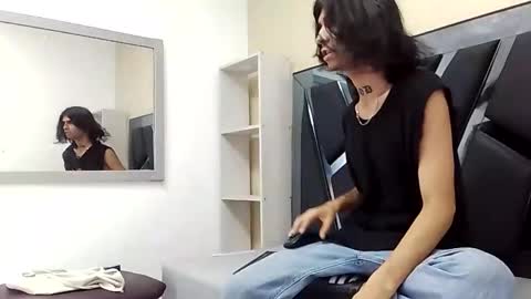 tayler online show from 23, 2, 2025